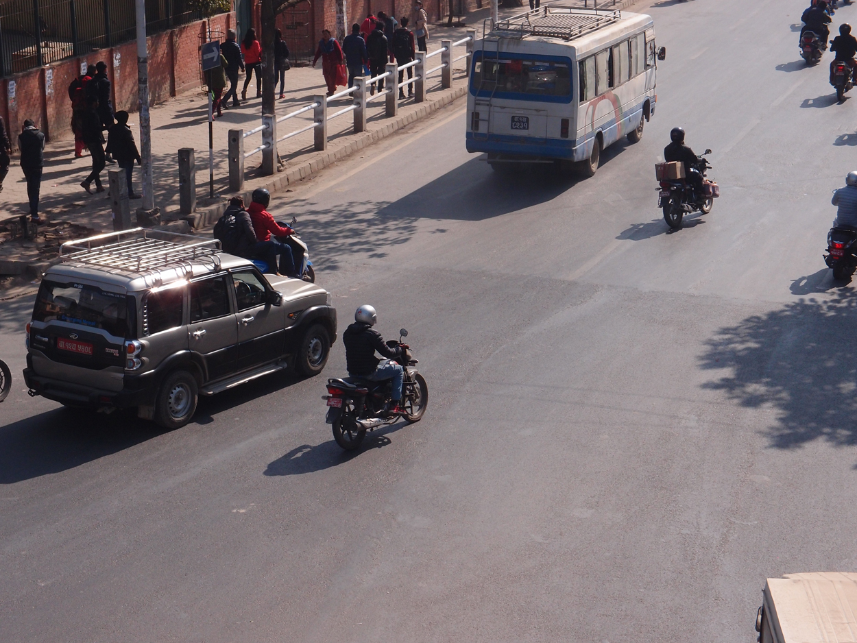 2018-01-18 14 Uhr - Putali Sadak, Bhaktapur Sadak, Khulla Murch Park (Foto, Video) 